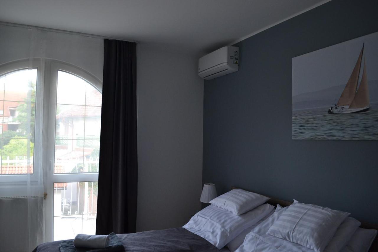 Fonix Design Rooms 德布勒森 外观 照片