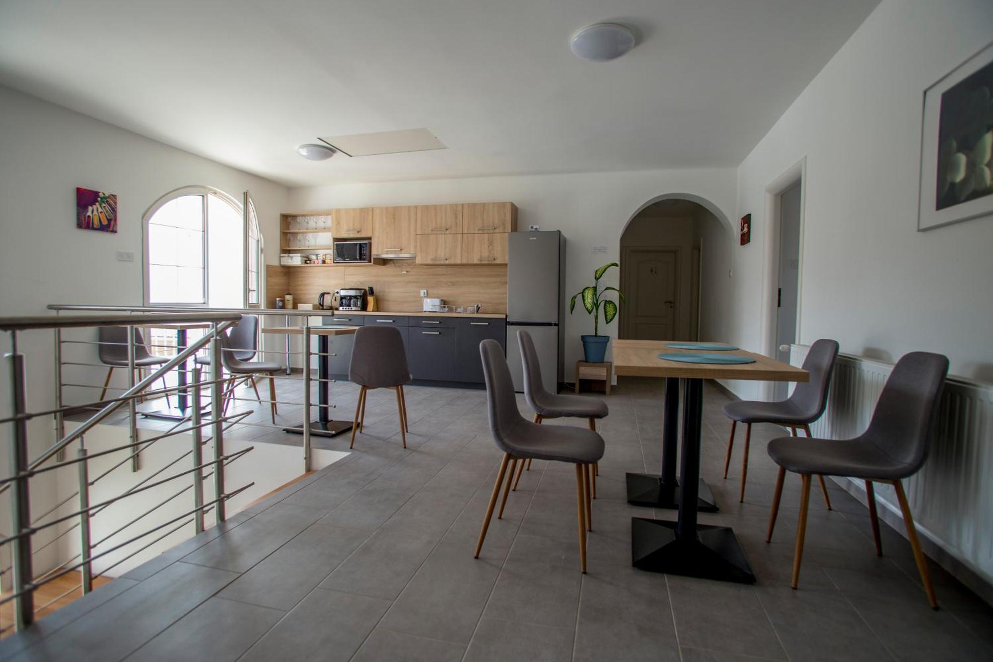 Fonix Design Rooms 德布勒森 外观 照片